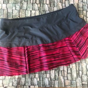 Nike Black and Magenta Striped Women's Tennis Skort